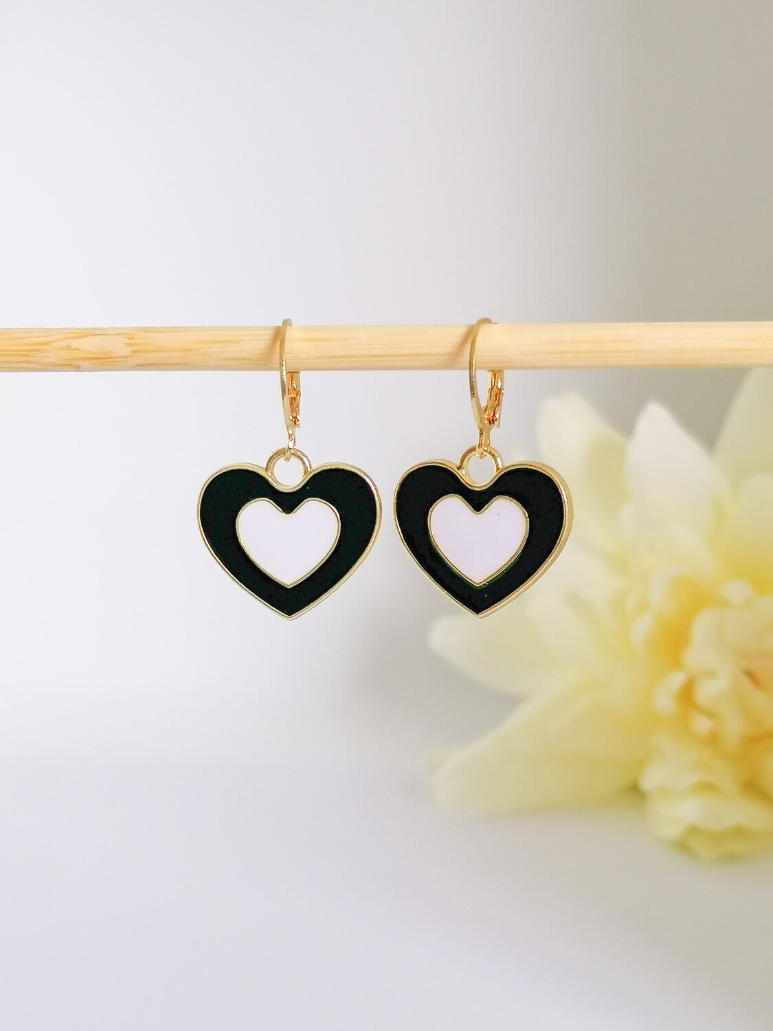 Retro Heart Earrings - Black , Green & Pink