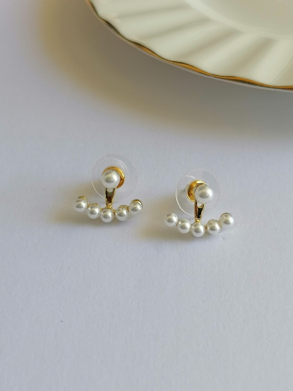 Korean Pearl | Stud Earrings