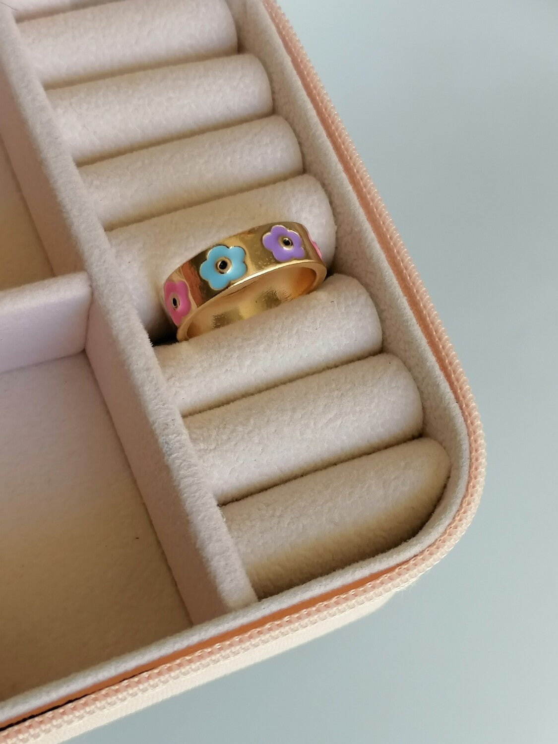 (T&C) 90s Heart Ring