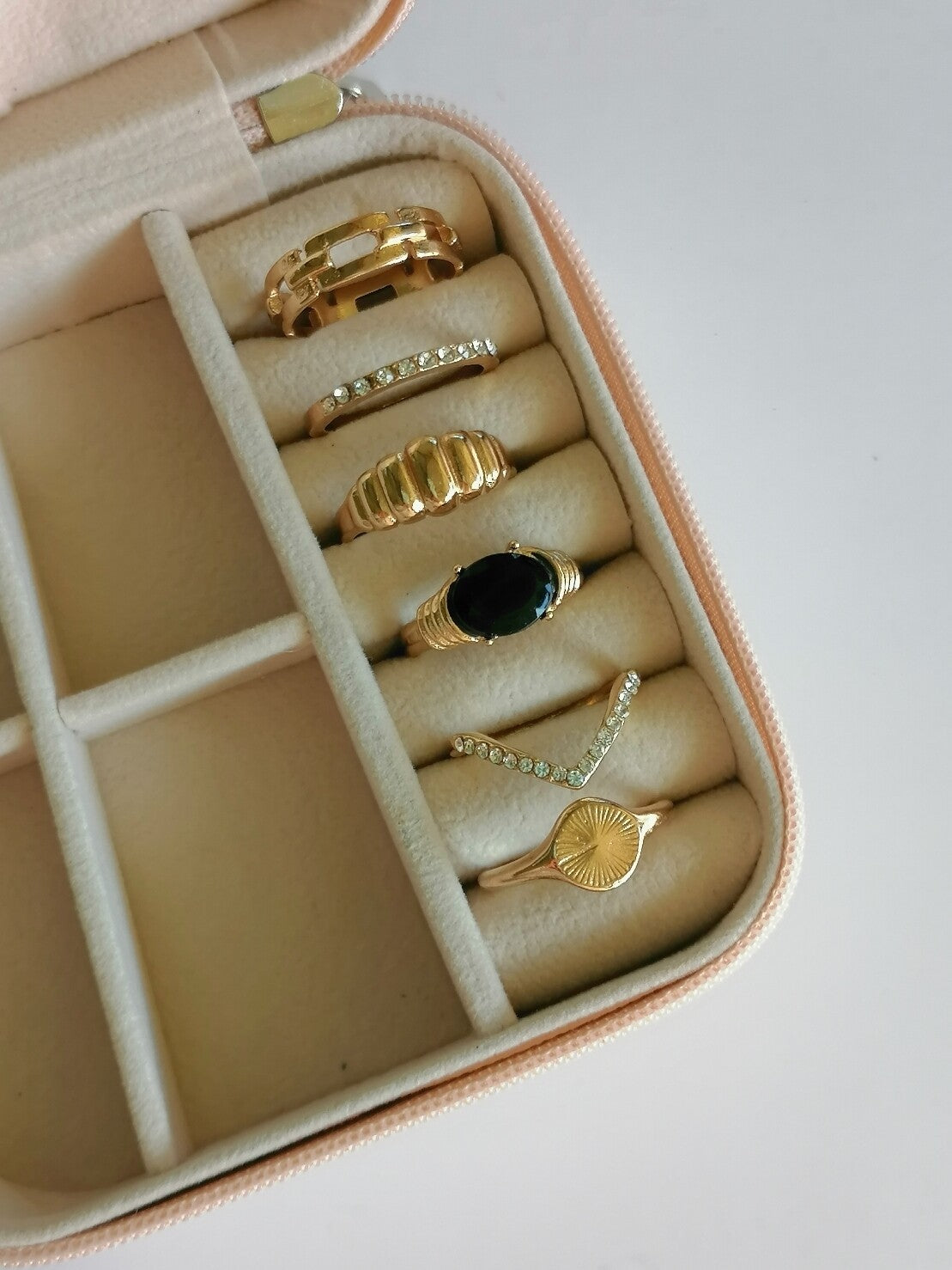 6pcs Black & Gold Ring Stack