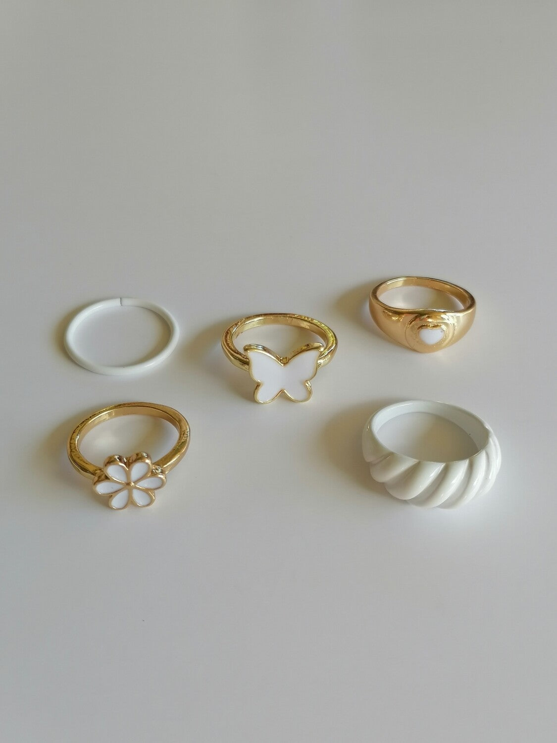 5pcs White & Gold Ring Stack