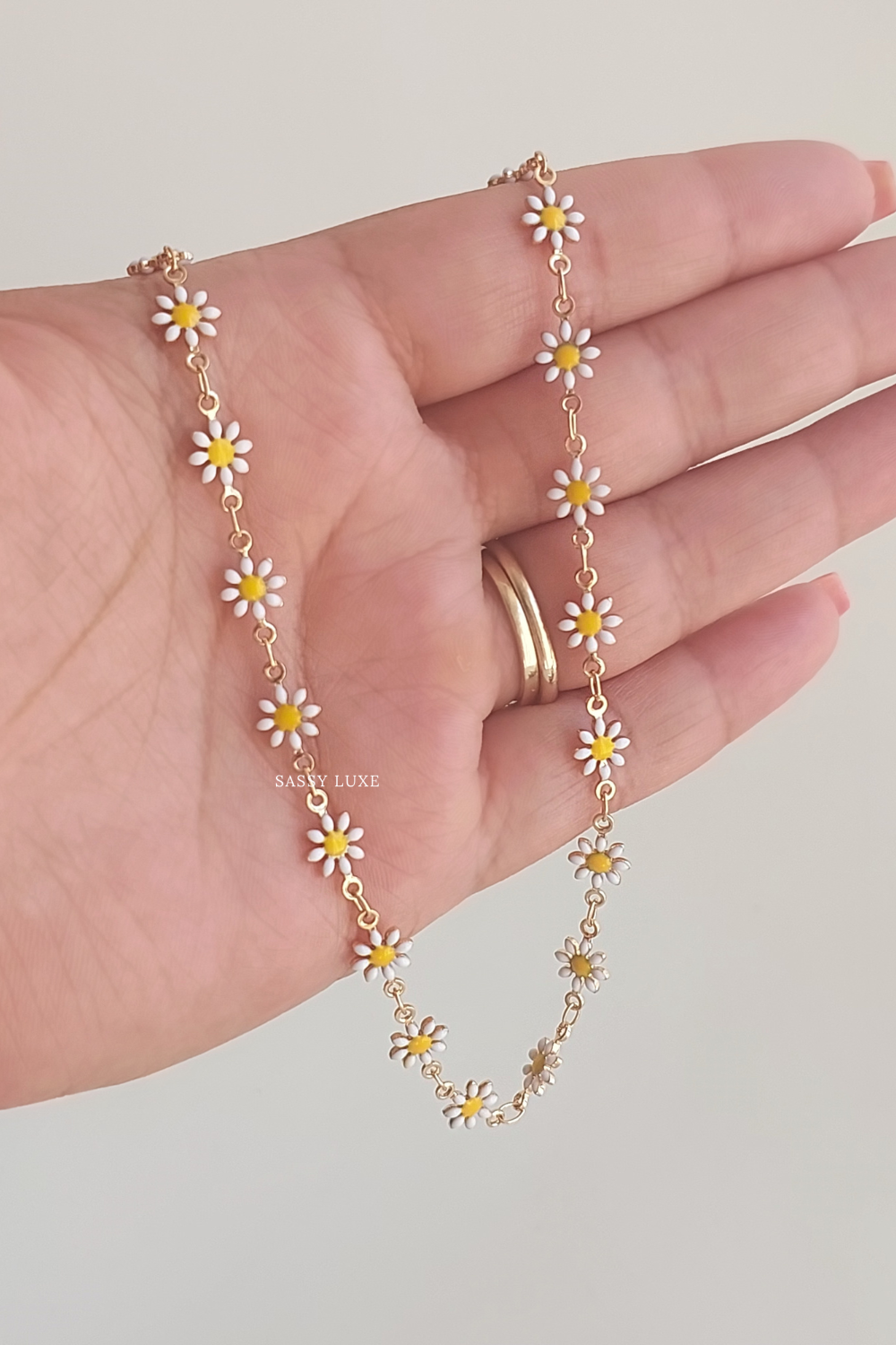 Daisy Choker Necklace