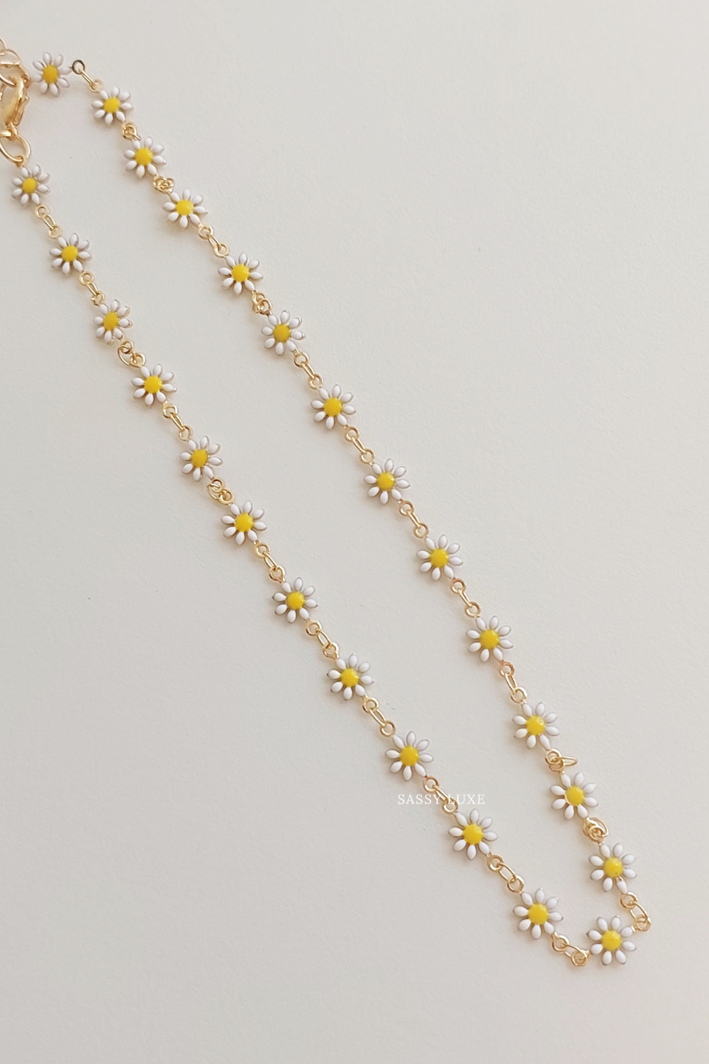 Daisy Choker Necklace